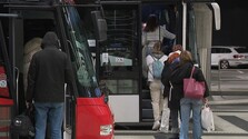 Konkurenčný boj medzi dopravcami: Cestujúci z Bratislavy na letisko vo Viedni zaplatia za lístky na autobus menej