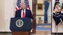 Trump vystúpil v prvom televíznom prejave od začiatku vojny s Iránom: Nesúrodá zmes sťažností a preháňania, hodnotia médiá
