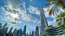 Z masívneho trendu praskajúca bublina: Realitný trh v Dubaji ovplyvňuje konflikt, dopyt po bytoch klesá