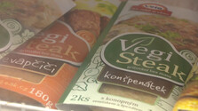 Rezeň, sviečková, steak: Vegánske výrobky sa už zrejme nebudú môcť volať ako tie mäsové