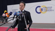 Európske krajiny pochopili Trumpov odkaz, vyhlásil Mark Rutte. Európa chce realizovať dohody o vojenských základniach