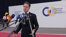 Európske krajiny pochopili Trumpov odkaz, vyhlásil Mark Rutte. Európa chce realizovať dohody o vojenských základniach