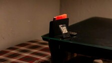 Oddnes predajcovia musia prijímať aspoň jednu formu bezhotovostnej platby, použitie hotovosti to neovplyvní