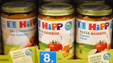 Podozrivý v kauze jedu vo výžive Hipp je vo väzbe. Podľa rakúskeho denníka ide o muža zo Slovenska