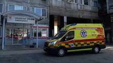 Lekár, ktorý ordinoval pod vplyvom drog, sa dnes venuje estetickej medicíne. Zariadenie nemá potrebné povolenia