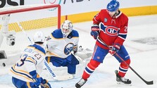 NHL: Slafkovský skóroval po osemzápasovej odmlke, Canadiens sa ujali vedenia v sérii nad Buffalom