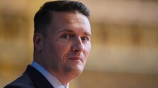 Ak by Labouristická strana hlasovala za zmenu lídra, budem kandidovať, potvrdil britský exminister zdravotníctva Wes Streeting
