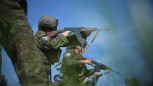 Kredity za vojenský výcvik: Rezort obrany chce na vysokých školách vychovať mladú generáciu dobrovoľných vojakov
