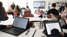 Problémy s ePrihláškami: Rodičia nevedia, čo bude s ich deťmi, ak ich neprijmú na školu. Rezort hovorí o dvoch možnostiach