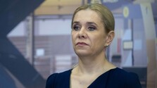 Prvý balík prorastových opatrení zatiaľ nepoznáme. Podľa D. Sakovej neovplyvnia štátny rozpočet, opozícia je skeptická