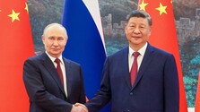 Čína a Rusko by mali presadzovať spravodlivejší systém globálneho vládnutia, vyhlásil Si Ťin-pching pri prijatí Putina