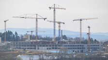 Na dokončenie prešovskej nemocnice bude vypísaná nová súťaž, oznámil R. Kaliňák