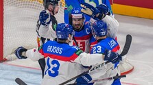 Počúvajte priamy prenos: Slováci inkasujú v úvode druhej tretiny, Slovinci vyrovnávajú skóre stretnutia