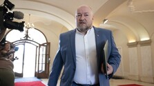 R. Huliak kritizuje FPU aj M. Šimkovičovú. Fond podľa ministra nefunguje a rezort nemieni ďalej sanovať podporu folklóru