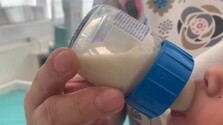 Mikroplasty sú takmer všade, vedci ich našli už aj v detských výživách