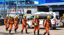 Tragédia v čínskej bani má viac než 80 obetí