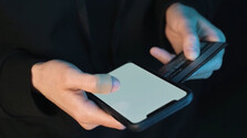 Objednali si drahú elektroniku, zásielku však nedostali: Oklamaní zákazníci chcú na e-shop podať trestné oznámenie