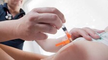 Úmrtie nezaočkovaného chlapca na záškrt je varovaním, odborníci apelujú na význam vakcín