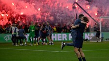 Futbalisti PSG obhájili po dramatickom finále trofej Ligy majstrov. Arsenal porazili v penaltovom rozstrele
