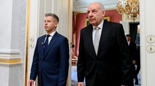 Maďarský prezident sa svojej funkcie neplánuje vzdať. Nesplní tak ultimátum, ktoré mu dal premiér Magyar
