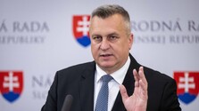 SNS nepodporí program schôdze, na ktorej má T. Taraba čeliť odvolávaniu. Opozícia hovorí o hanbe