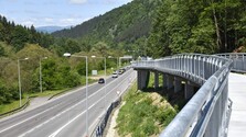 V Brezne otvorili unikátnu cyklolávku. Podľa samosprávy je najdlhšou a najvyššou na Slovensku