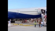 VIDEO: Lietadlo na letisku v obľúbenej tureckej destinácii vrazilo do veže, v trupe ostala diera