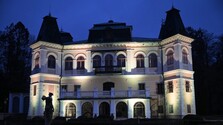 Kaštieľ Betliar je slovenský unikát. Mnohé predmety dodnes stoja na pôvodnom mieste