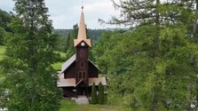 Tatranská ikona zažiarila nanovo. Drevený kostolík v Tatranskej Javorine po rekonštrukcii odhalil svoju tvár