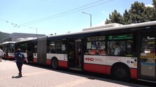 Mnoho vozidiel MHD stále nemá klimatizáciu. Absolvovali sme jazdu počas vlny extrémnych horúčav