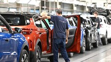 OECD predpovedá Slovensku v roku 2027 oživenie, odporúča zrušiť transakčnú daň