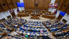 Prieskum IPSOS: Na čele zostáva PS tesne pred Smerom, najväčší prepad zaznamenal Hlas-SD