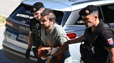 Zavraždená učiteľka Zuzana z Gelnice dávnejšie žiadala o zákaz priblíženia, súd jej nevyhovel. Manžel teraz putuje do väzby