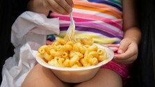 Detí s nadváhou je na Slovensku čoraz viac. Rodičia problém vnímajú skreslene a podceňujú ho, ukazuje prieskum