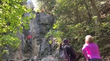 Záchranári v Slovenskom raji mali najviac výjazdov k zraneným deťom. Posielajú preto odkaz rodičom
