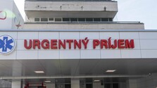Urgenty čelia náporu. Podľa lekárov pacienti zahlcujú príjem banalitami