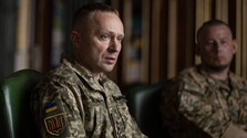 Na čelo ukrajinských ozbrojených síl sa postaví skúsený armádny veliteľ Mychajlo Drapatyj