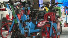 Brusel pristúpil k radikálnemu kroku: Od nového roka zakáže zdieľané elektrické kolobežky