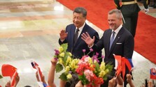 Peter Pellegrini sa stretol s čínskym prezidentom. Požiadal o férovejší prístup slovenských firiem na čínsky trh