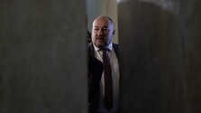 Rezort cestovného ruchu a športu dočasne pozastavil financovanie SFZ, chce preveriť nákup mobilov pre zväz