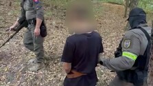 Útok na taxikára v Seredi: Polícia obvinila dvoch mladíkov z pokusu o vraždu
