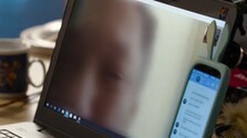 Obvinenie známeho recidivistu zo sexuálneho zneužívania má medzinárodné pozadie, cielená operácia trvala mesiace