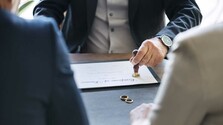 Počet rozvodov na Slovensku rastie. Odborníci upozorňujú, že deti znášajú následky najťažšie