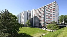 Študenti sa čoskoro vrátia do Bratislavy: Kto nedostane izbu na internáte, musí hľadať alternatívu