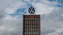 Obavy a napätie vo Volkswagene: Odbory chcú poznať pravdu o budúcnosti tisícov pracovných miest