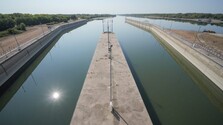 Vodná elektráreň v Gabčíkove je bližšie k novým turbínam. Opozičná SaS kritizuje vysokú cenu zákazky