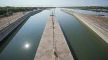 Vodná elektráreň v Gabčíkove je bližšie k novým turbínam. Opozičná SaS kritizuje vysokú cenu zákazky