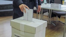 Mestá a kraje majú mesiac na zmenu volebných máp, voľby inak môžu byť neplatné, upozorňuje ochranca práv