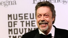 Zomrel americký herec Tim Curry (†80), zahral si aj v komédii Sám doma 2