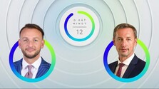 Sledujte NAŽIVO: Hosťami relácie O 5 minút 12 sú Matúš Šutaj Eštok a Milan Majerský